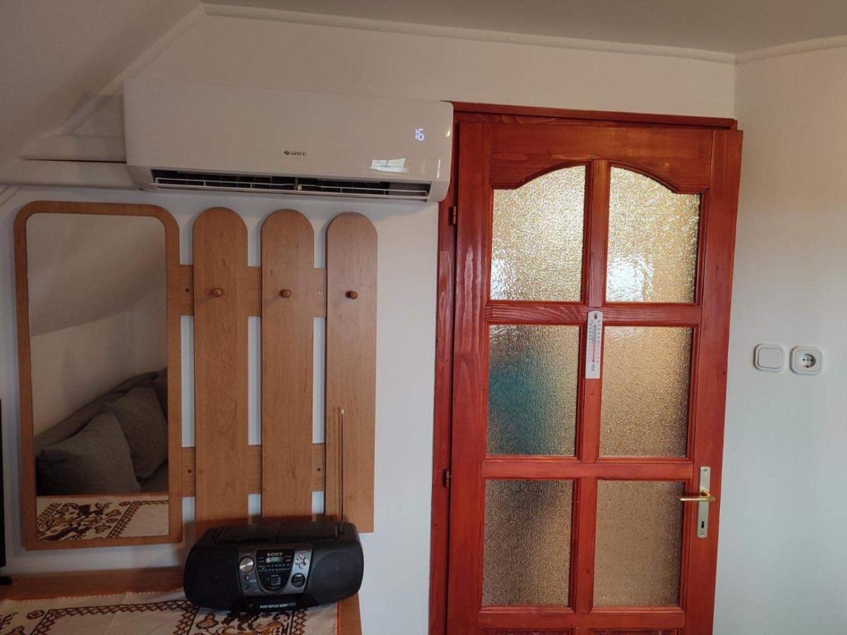 Szent Orban Vendeghaz Appartement Ábrahámhegy Buitenkant foto